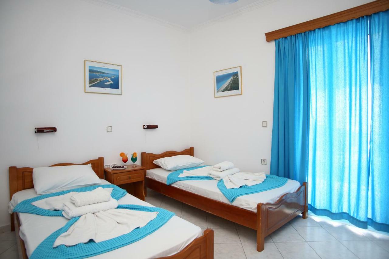 Theocharis Bros - Studios Apartments Áyios Nikítas Exterior foto