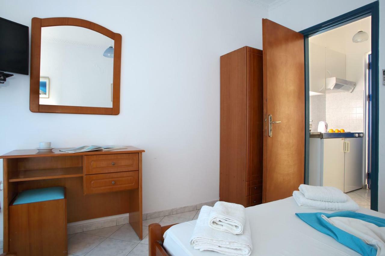 Theocharis Bros - Studios Apartments Áyios Nikítas Exterior foto