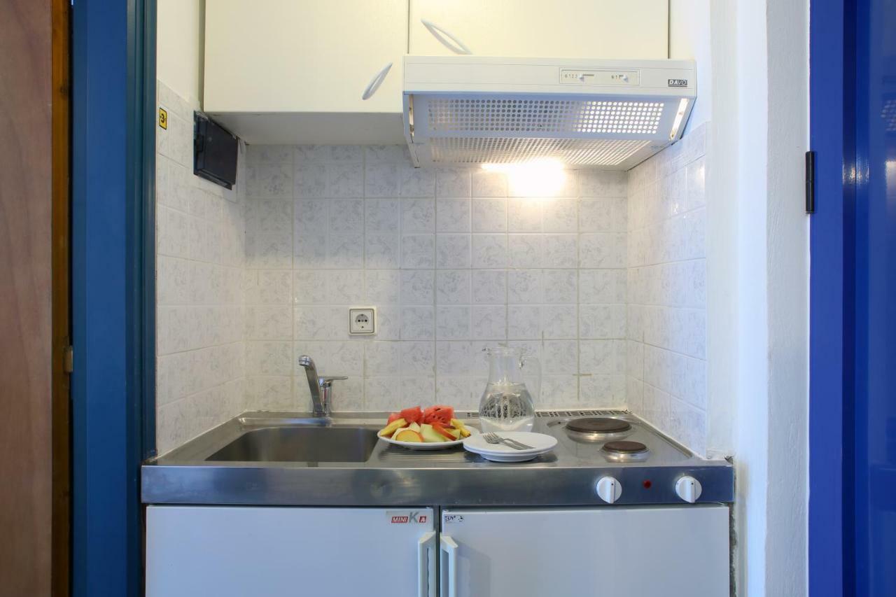 Theocharis Bros - Studios Apartments Áyios Nikítas Exterior foto