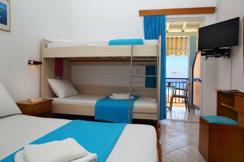 Theocharis Bros - Studios Apartments Áyios Nikítas Exterior foto